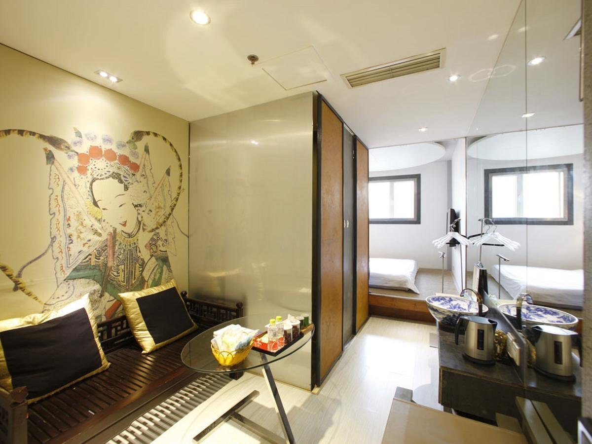 צ'ינגדאו China Community Art Habitat Hotel מראה חיצוני תמונה