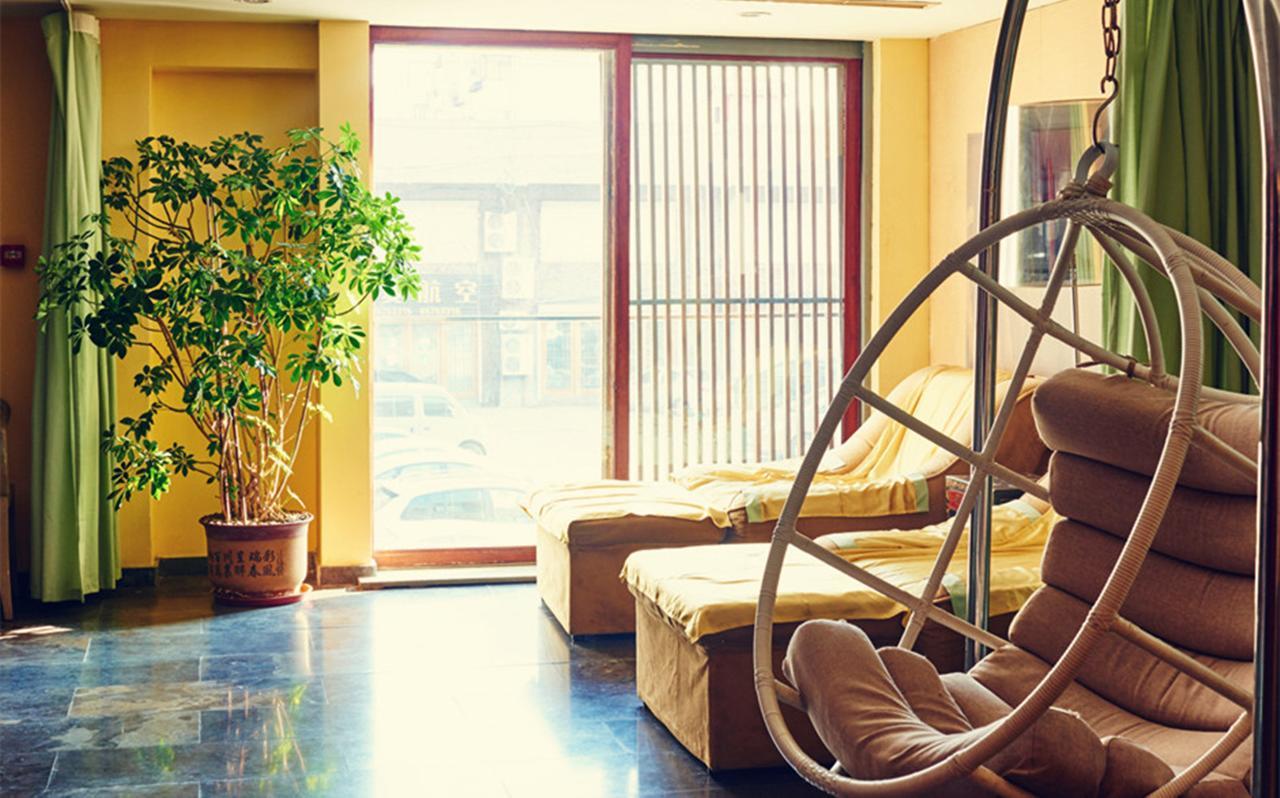 צ'ינגדאו China Community Art Habitat Hotel מראה חיצוני תמונה