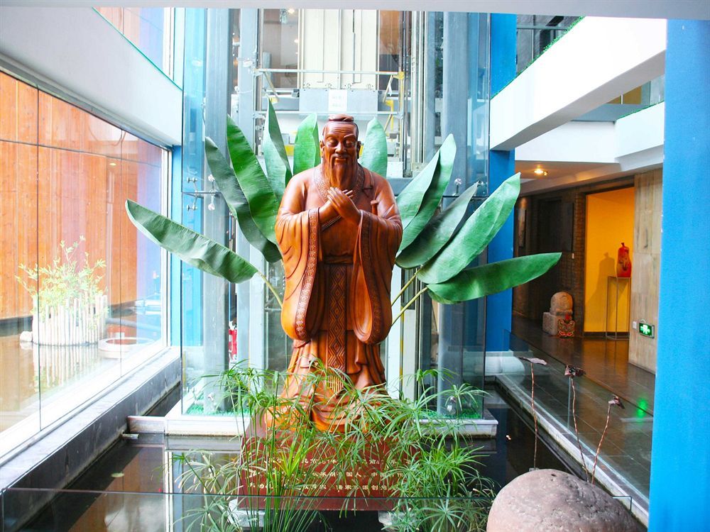 צ'ינגדאו China Community Art Habitat Hotel מראה חיצוני תמונה